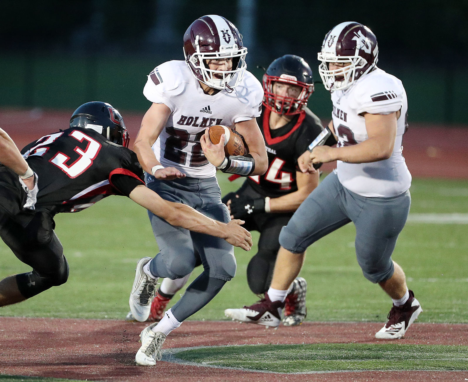 Aug. 30: Holmen vs. La Crosse Central